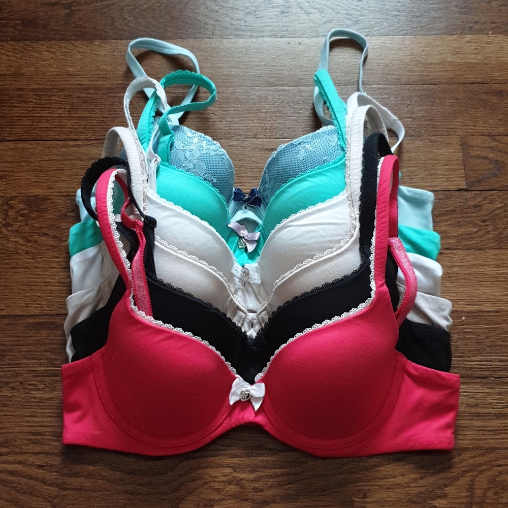 VS Bras